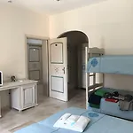 里维埃拉酒店 酒店 4*