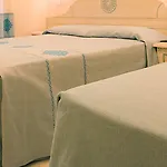 里维埃拉酒店 酒店