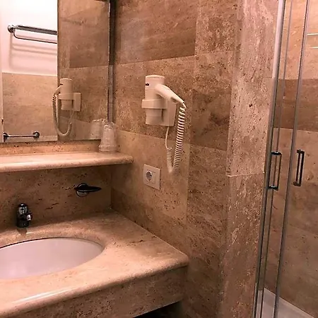 Hotel Riviera 4*