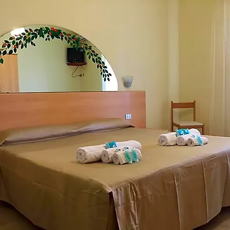 Riviera Hotel 4*