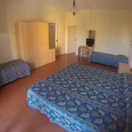 Riviera Отель 4*