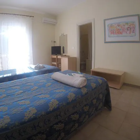 Riviera 4*